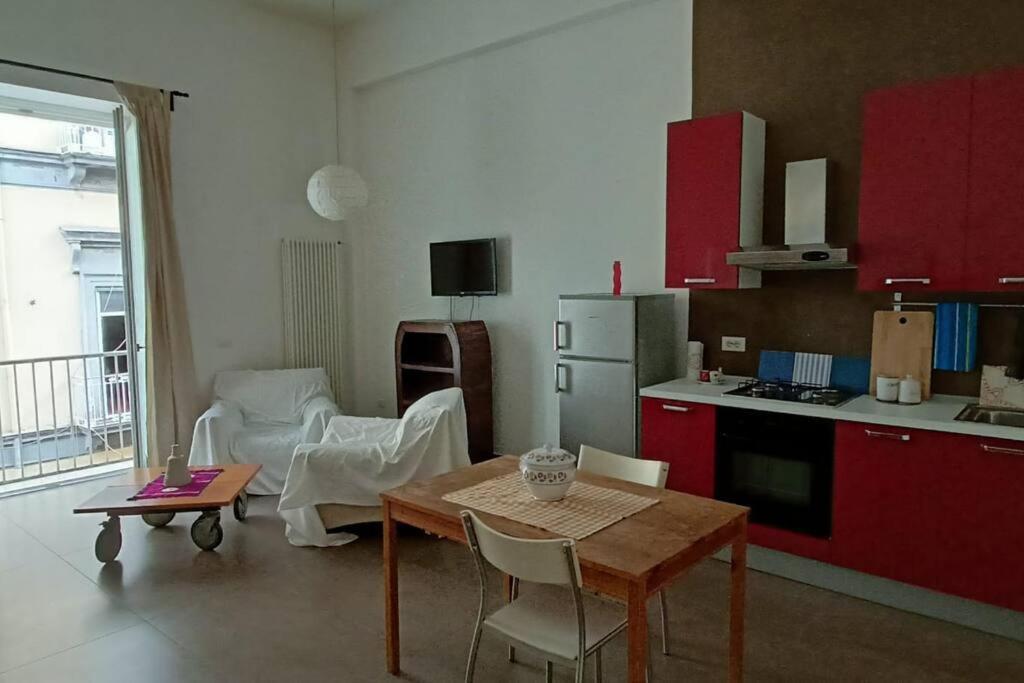 Appartamento - Casa Madre Napoli Bagian luar foto